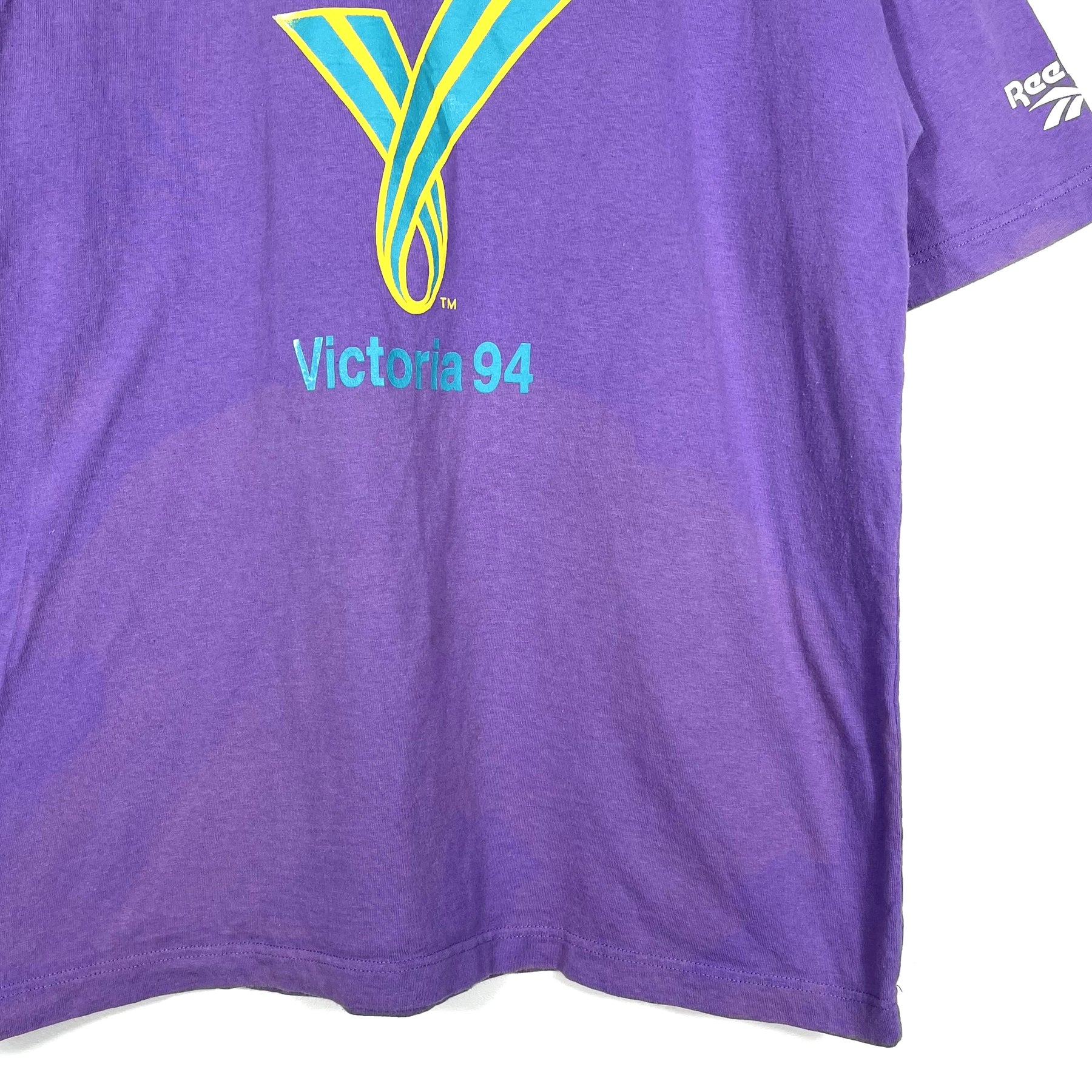 Vintage 1994 Reebok Commonwealth Games Victoria T-Shirt  - Men's Small